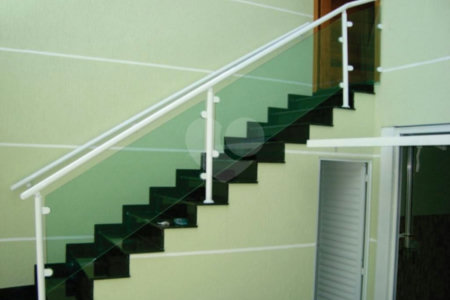 Sobrado à venda com 3 quartos, sendo 1 suíte, em Vila Mazzei, São Paulo, SP
