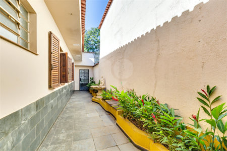 Casa à venda com 4 quartos, sendo 2 suítes, em City Campo Grande, São Paulo, SP