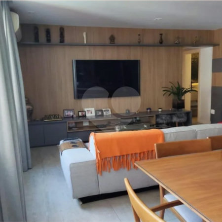 Apartamento à venda com 3 quartos, sendo 1 suíte,  em Santa Cecília, São Paulo, SP