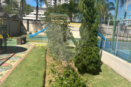 Apartamento à venda ou para alugar com 3 quartos, sendo 1 suíte,  em Vila Mogilar, Mogi das Cruzes, SP