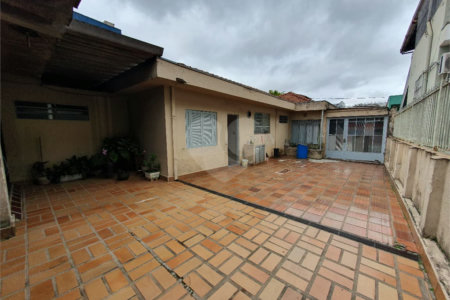 Casa Térrea à venda com 3 quartos, sendo 1 suíte, em Vila Ré, São Paulo, SP