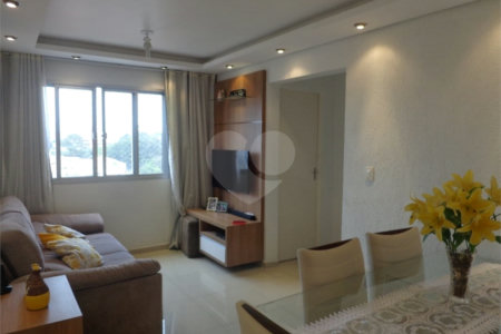 Apartamento à venda com 2 quartos em Parque Fongaro, São Paulo, SP