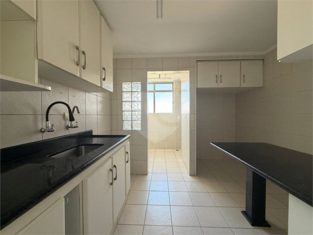 Apartamento à venda com 3 quartos, sendo 1 suíte,  em Santana, São Paulo, SP