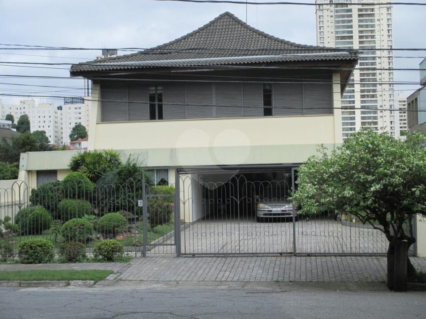 Sobrado à venda com 4 suítes em Jardim Guedala, São Paulo, SP