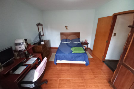 Sobrado à venda com 3 quartos, sendo 1 suíte, em Jardim Umarizal, São Paulo, SP