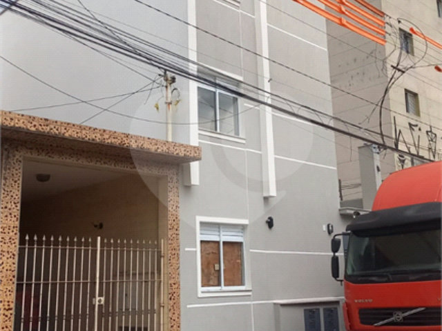 Casa à venda com 1 quarto no condomínio Regina, São Paulo - SP