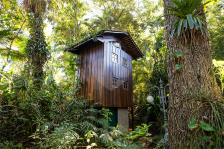 Casa à venda com 5 suítes no condomínio Chácara Flora, São Paulo - SP
