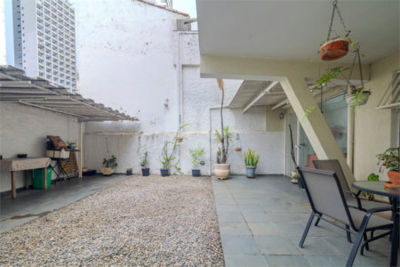 Sobrado à venda com 3 quartos, sendo 1 suíte, em Jardim Vera Cruz, São Paulo, SP