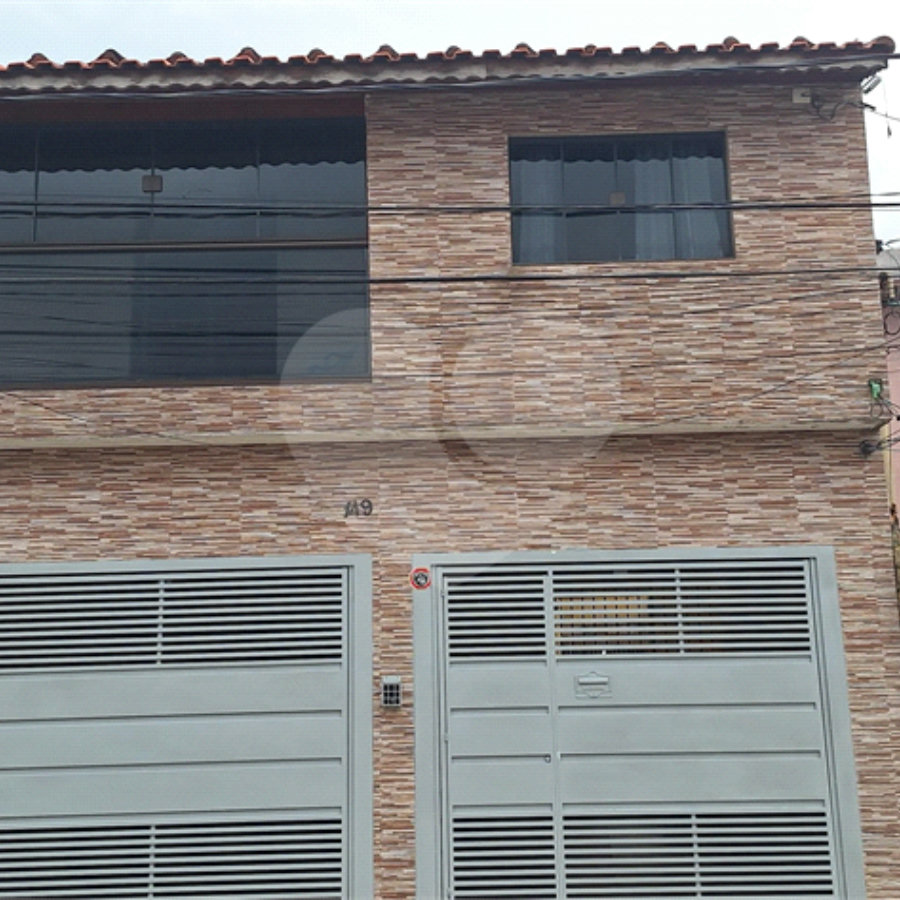 Sobrado à venda com 3 quartos, sendo 2 suítes, em Vila Aparecida, São Paulo, SP