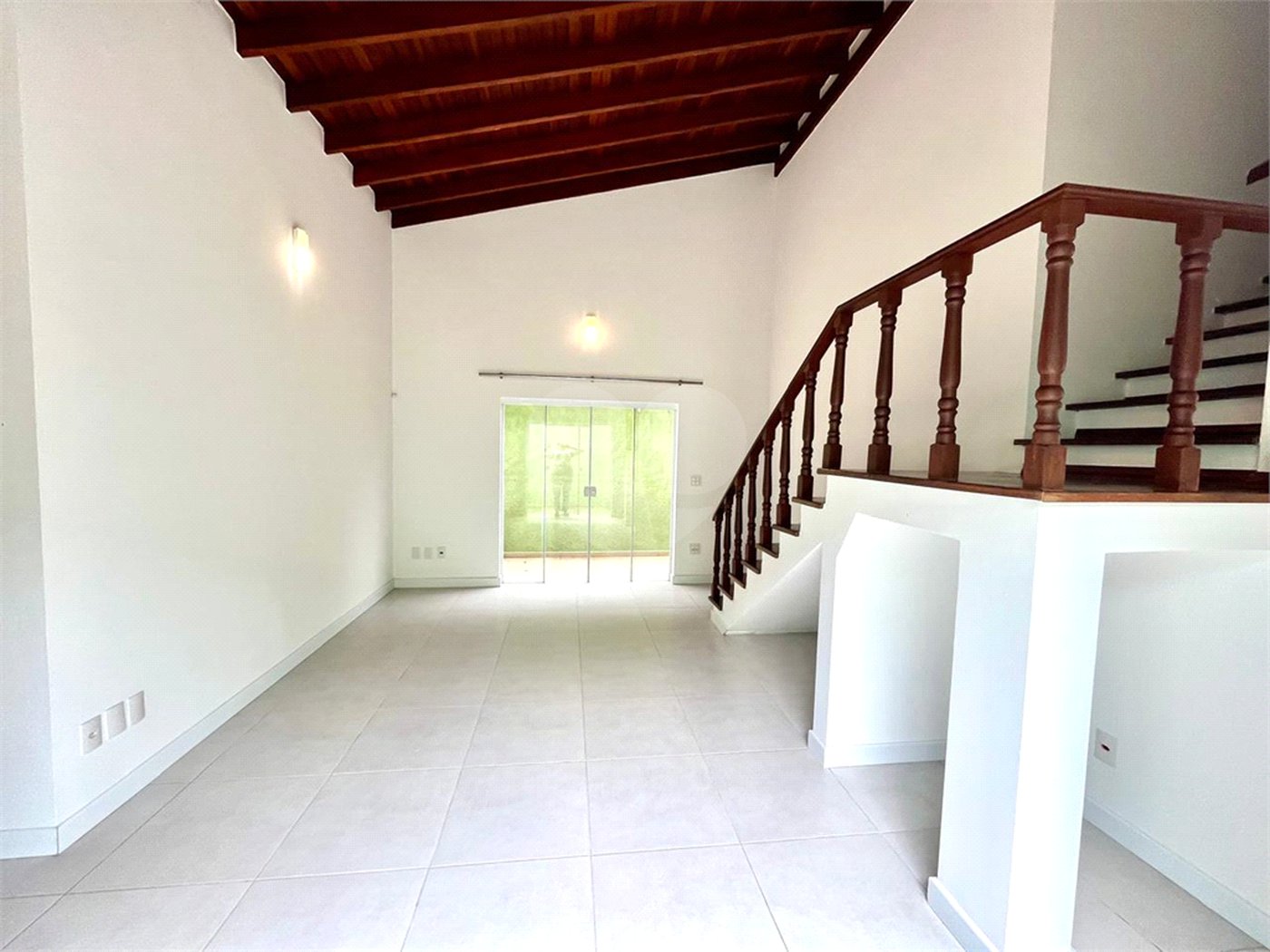 Casa Térrea à venda com 3 quartos, sendo 1 suíte,  em Cidade Universitária, Campinas, SP