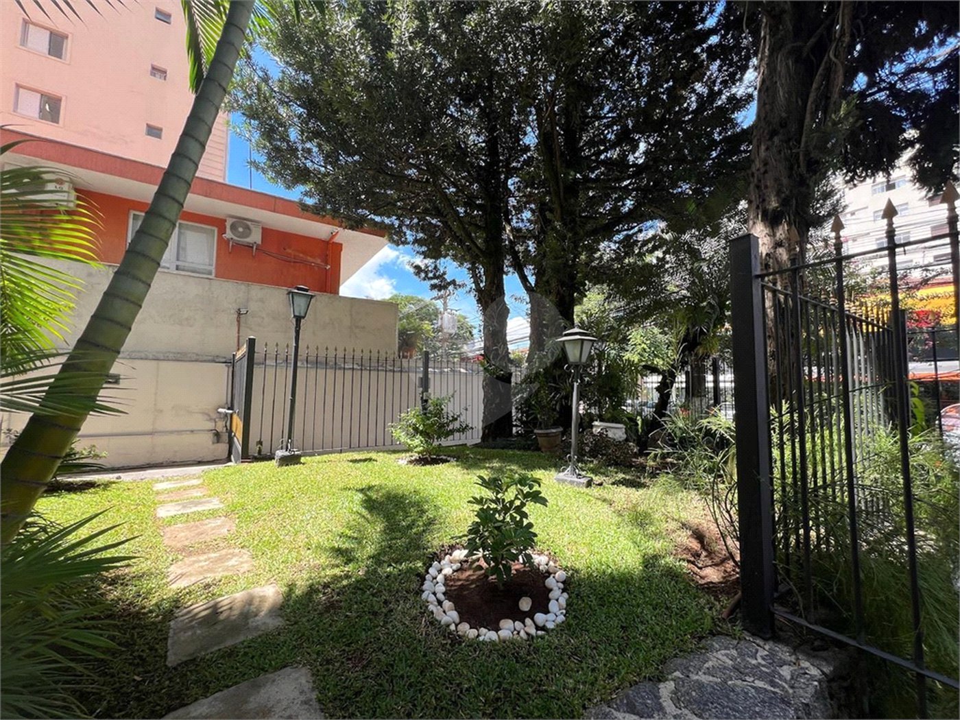 Apartamento à venda com 2 quartos em Indianópolis, São Paulo, SP