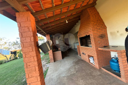 Sítio à venda com 3 quartos, sendo 1 suíte,  em Canta Galo, Itapetininga, SP