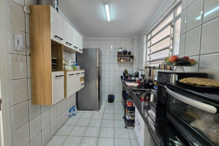 Apartamento com 2 dormitórios à venda, 59 m² por R$ 420.000,00 - Gonzaga - Santos/SP