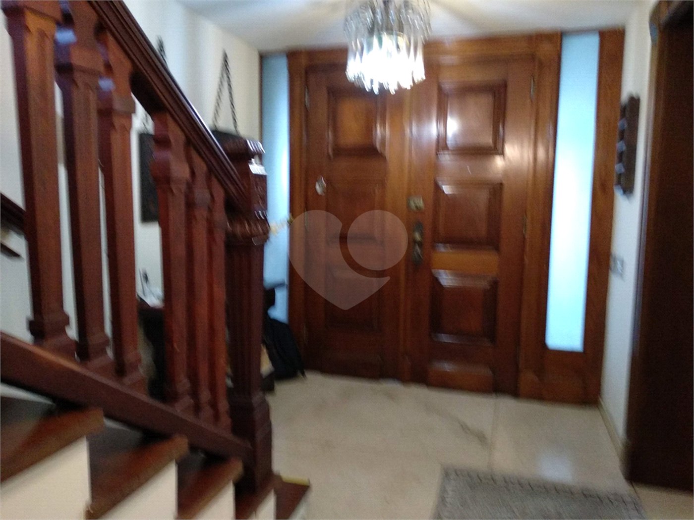 Sobrado à venda com 3 quartos, sendo 2 suítes,  em Brooklin Velho, São Paulo, SP