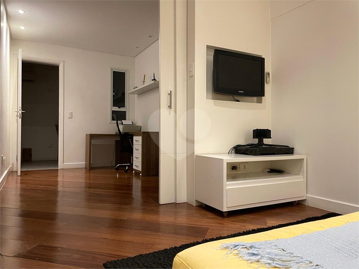 Apartamento à venda com 3 suítes em Vila Andrade, São Paulo, SP