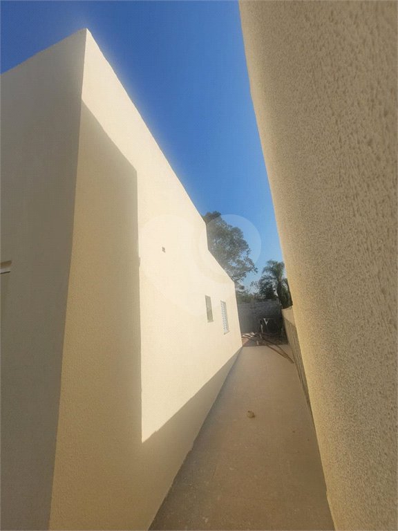 Casa à venda com 3 quartos, sendo 1 suíte, no condomínio Mirante da Mantiqueira I, Mairiporã - SP