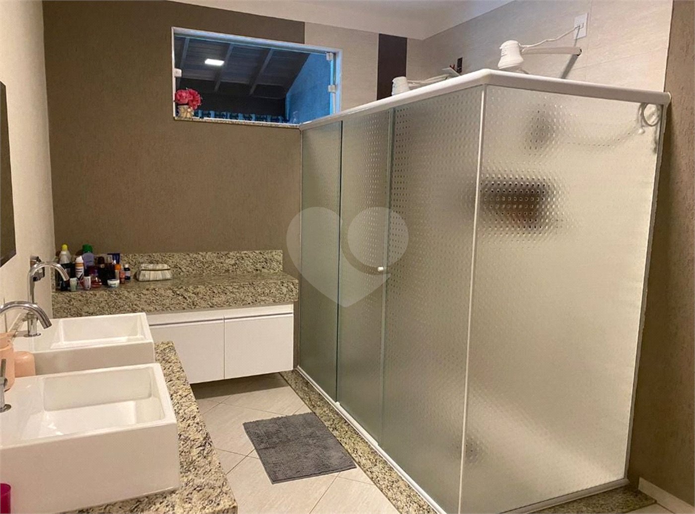 Casa à venda com 3 quartos, sendo 1 suíte,  em Parque Almerinda Pereira Chaves, Jundiaí, SP