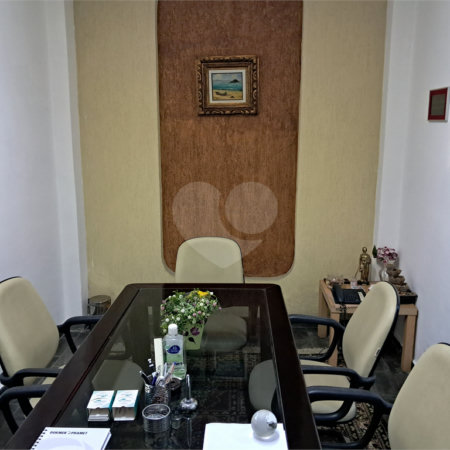 Sobrado à venda ou para alugar com 1 quarto em Alto da Boa Vista, São Paulo, SP