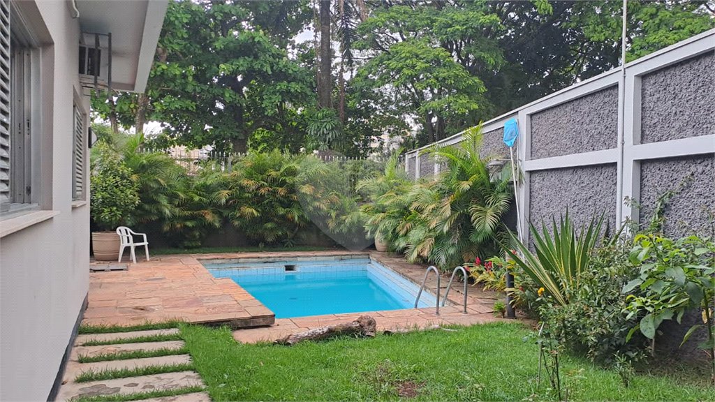 Casa Térrea à venda com 3 quartos, sendo 1 suíte, em Alto da Lapa, São Paulo, SP