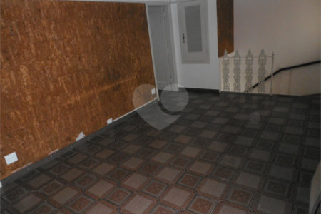 Casa à venda com 7 quartos, sendo 1 suíte, em Perdizes, São Paulo, SP
