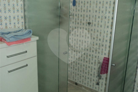 Sobrado à venda com 3 quartos, sendo 1 suíte, em Jaguaré, São Paulo, SP