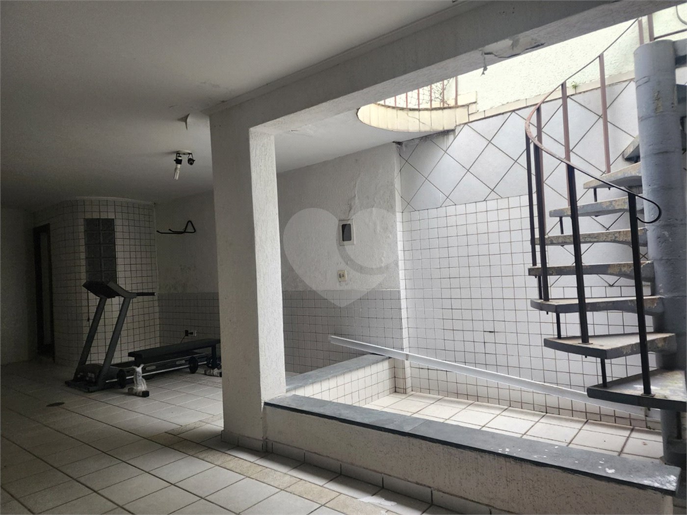 Sobrado à venda com 3 quartos, sendo 1 suíte, em Vila Paulicéia, São Paulo, SP