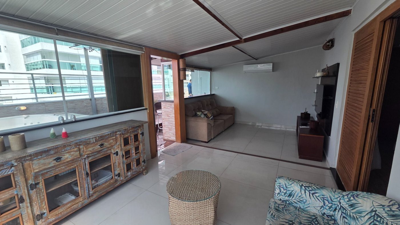 Cobertura com 3 dormitórios à venda, 262 m² por R$ 1.800.000,00 - Pompéia - Santos/SP