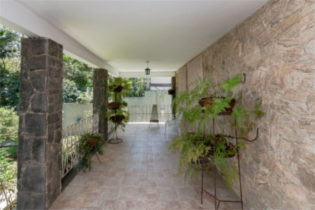 Casa à venda com 4 quartos, sendo 3 suítes,  em Vila Pirajussara, São Paulo, SP