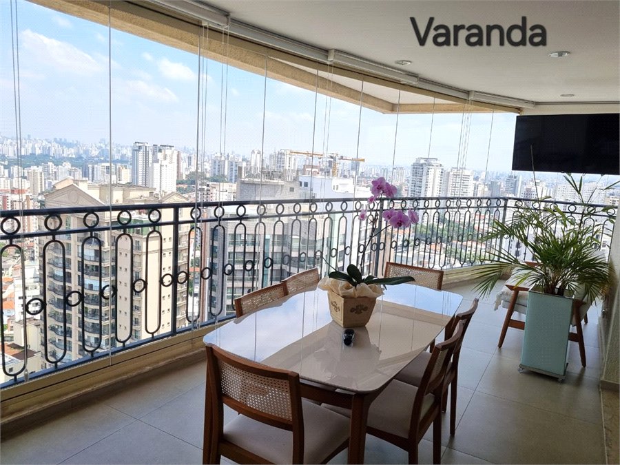 Apartamento à venda com 4 suítes em Santana, São Paulo, SP