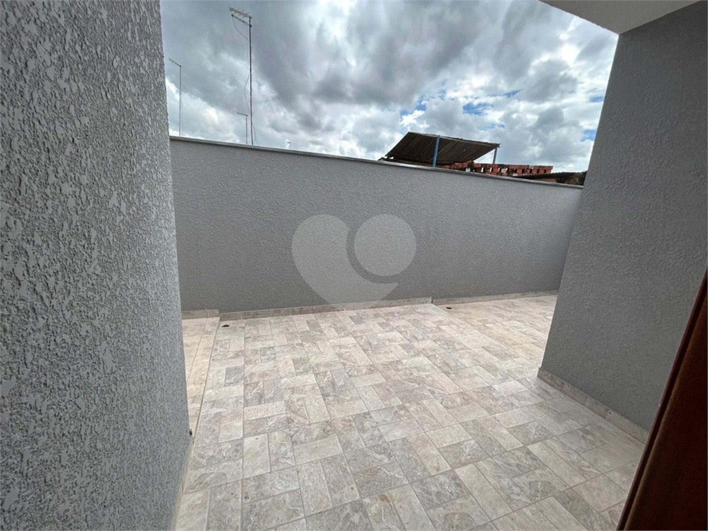 Casa de Vila à venda com 2 quartos, sendo 1 suíte, em Vila Nova Sorocaba, Sorocaba, SP