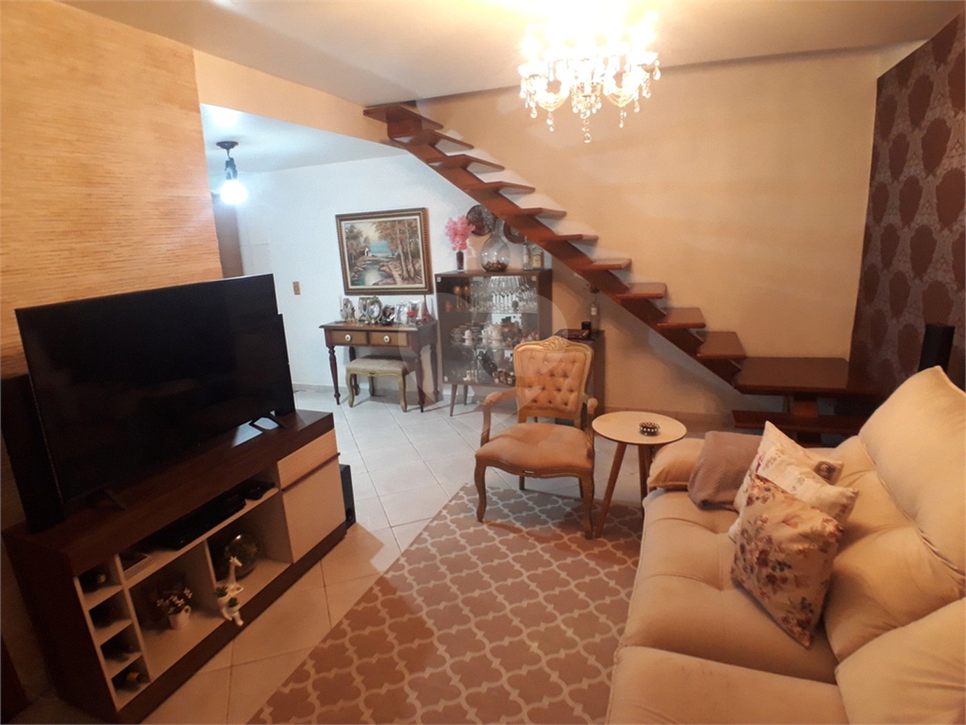 Casa Térrea à venda com 6 quartos, sendo 2 suítes, em Limão, São Paulo, SP