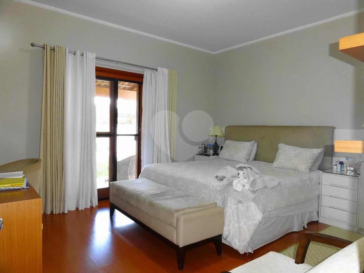 Casa Térrea à venda com 3 suítes em Tremembé, São Paulo, SP