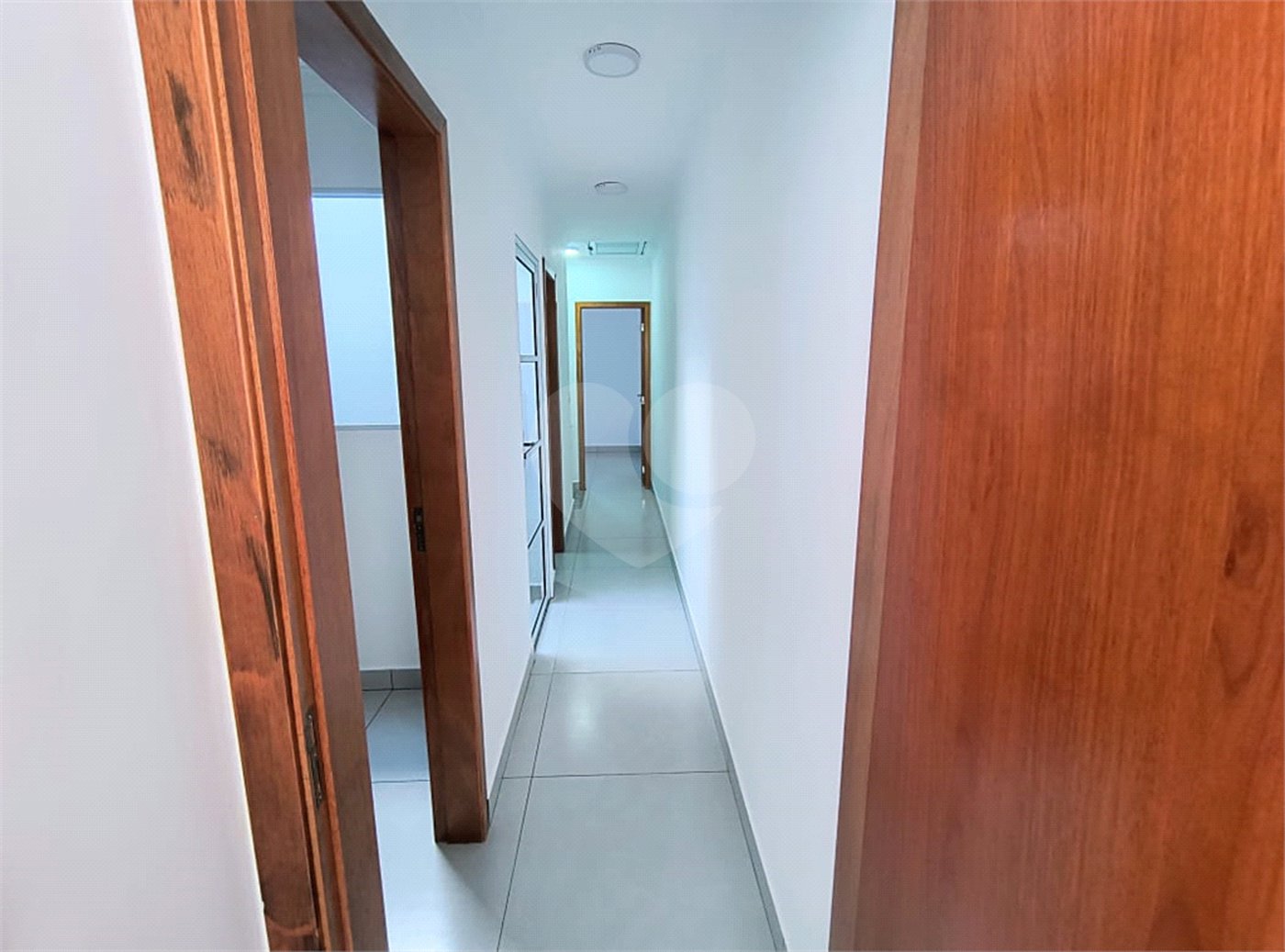 Sobrado à venda com 3 quartos, sendo 1 suíte, em Jardim Líbano, São Paulo, SP
