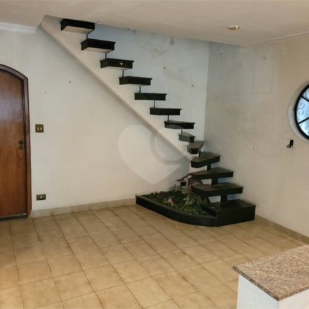 Sobrado à venda com 4 quartos em Santana, São Paulo, SP
