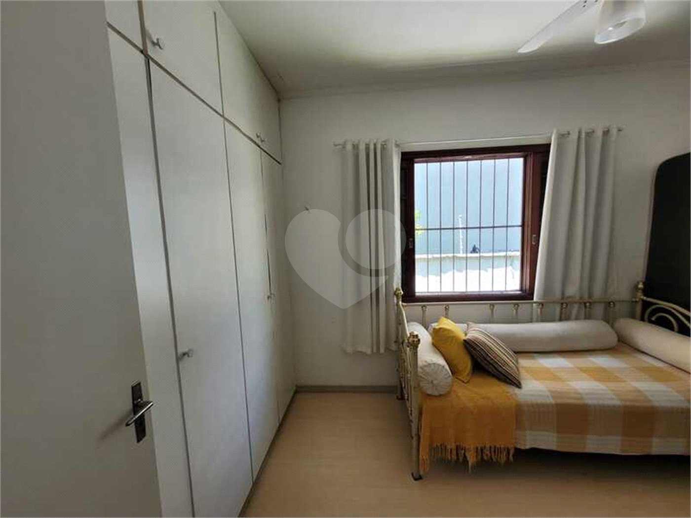 Sobrado à venda com 6 quartos, sendo 2 suítes, em Vila Romana, São Paulo, SP