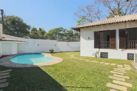 Casa Térrea à venda ou para alugar com 4 quartos, sendo 3 suítes, em Alto da Boa Vista, São Paulo, SP