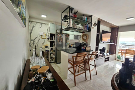 Apartamento à venda com 2 suítes em Vila Anastácio, São Paulo, SP