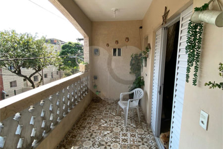 Sobrado à venda com 4 quartos em Eldorado, São Paulo, SP