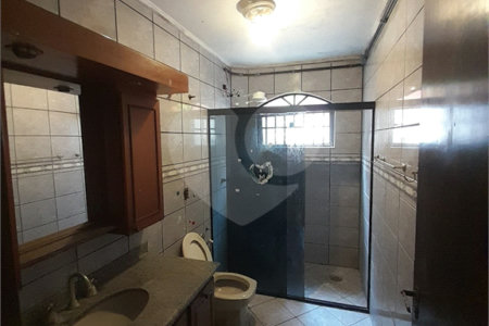 Casa para alugar com 4 quartos, sendo 3 suítes, em Alvinópolis, Atibaia, SP