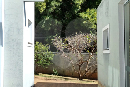 Sobrado à venda com 3 suítes em Chácaras Silvania, Valinhos, SP