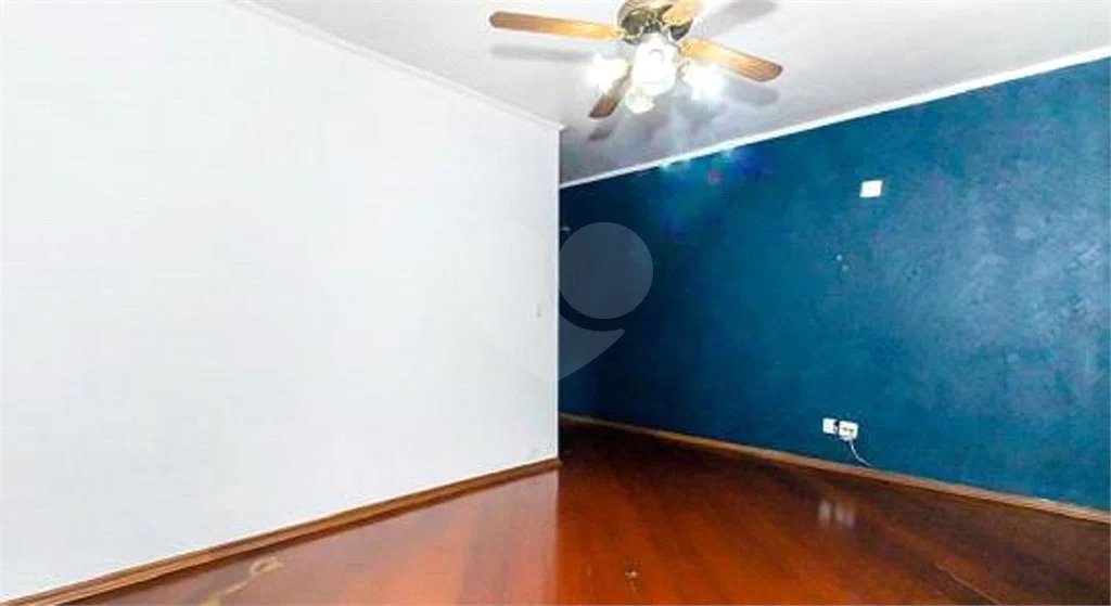 Sobrado à venda com 3 quartos, sendo 1 suíte,  em Vila Gustavo, São Paulo, SP