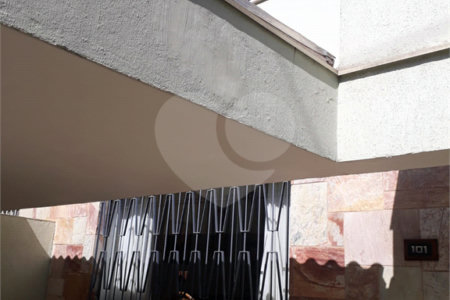 Sobrado à venda com 3 quartos, sendo 1 suíte, em Vila São Francisco (zona Sul), São Paulo, SP