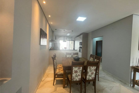 Casa à venda com 3 quartos, sendo 1 suíte, no condomínio Sun Lake, Sorocaba - SP