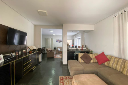 Casa Térrea à venda com 7 suítes em Alto da Lapa, São Paulo, SP