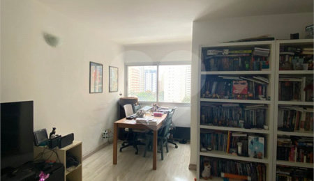 Apartamento à venda com 2 quartos, sendo 1 suíte,  em Indianópolis, São Paulo, SP
