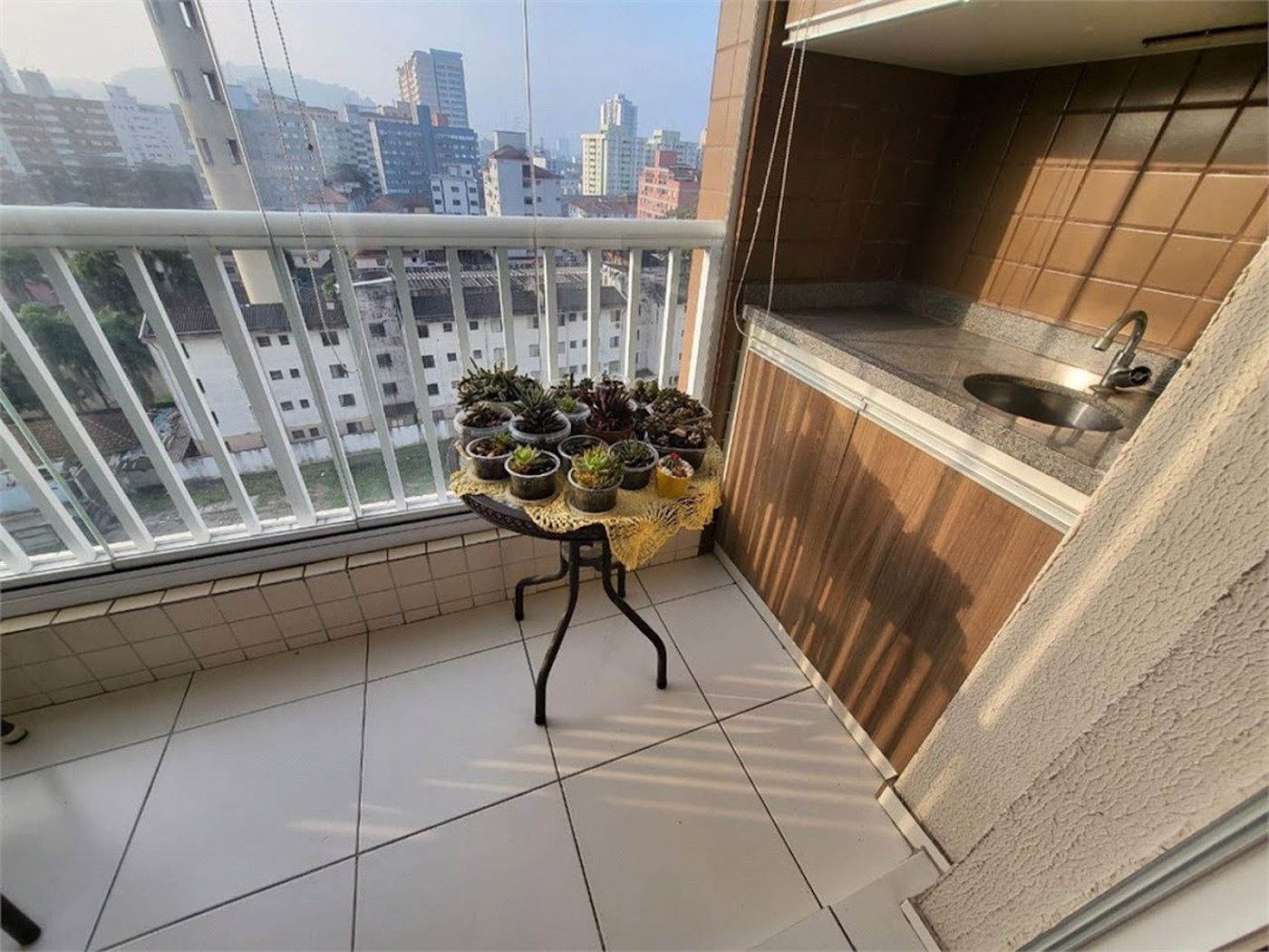 Apartamento Residencial à venda, Encruzilhada, Santos - AP1360.