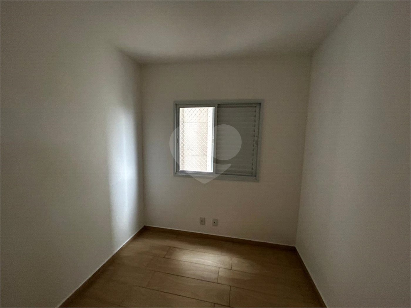 Apartamento à venda com 2 quartos, sendo 1 suíte, em Vila Aparecida, Itapetininga, SP