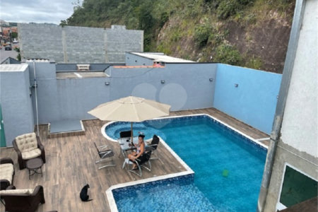 Sobrado à venda com 3 quartos, sendo 2 suítes,  em Jardim Alvinópolis Ii, Atibaia, SP