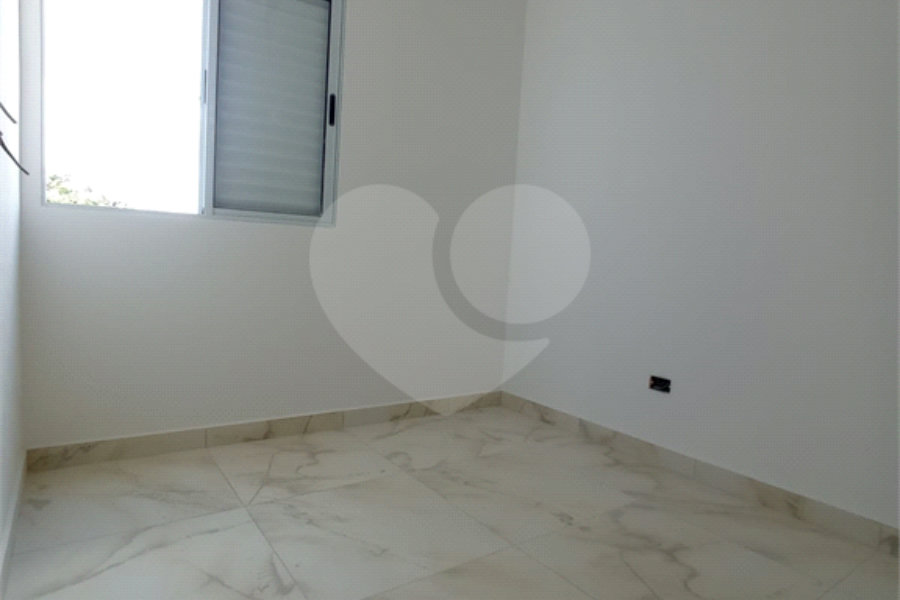 Casa à venda com 1 quarto no condomínio Regina, São Paulo - SP