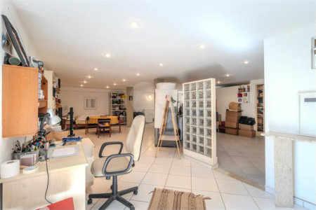 Casa à venda com 3 quartos, sendo 1 suíte, em Alto da Boa Vista, São Paulo, SP